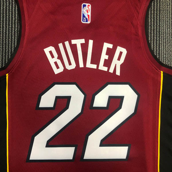 Regata Miami Heat Statement Edição 75 anos Jimmy Butler Vermelha