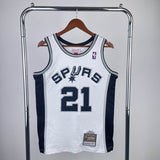 Regata San Antonio Spurs Retrô Mitchell & Ness 1998/99 Tim Duncan Branca