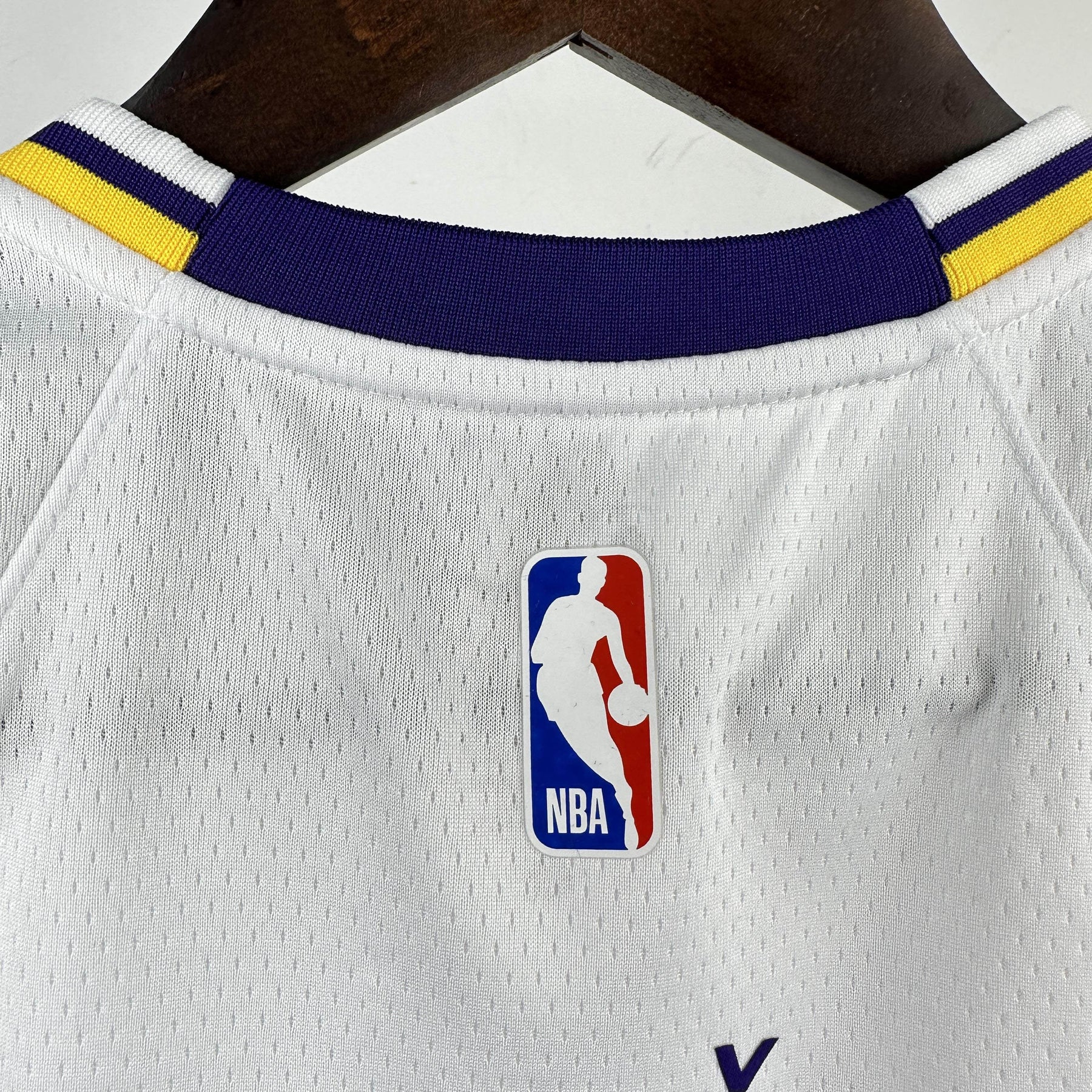 Regata Infantil Los Angeles Lakers Luka Doncic Branca