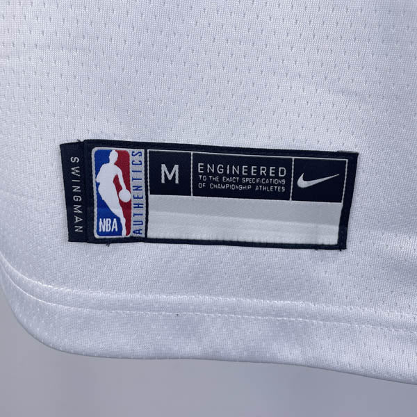 Regata Infantil Los Angeles Lakers LeBron James 23 Branca