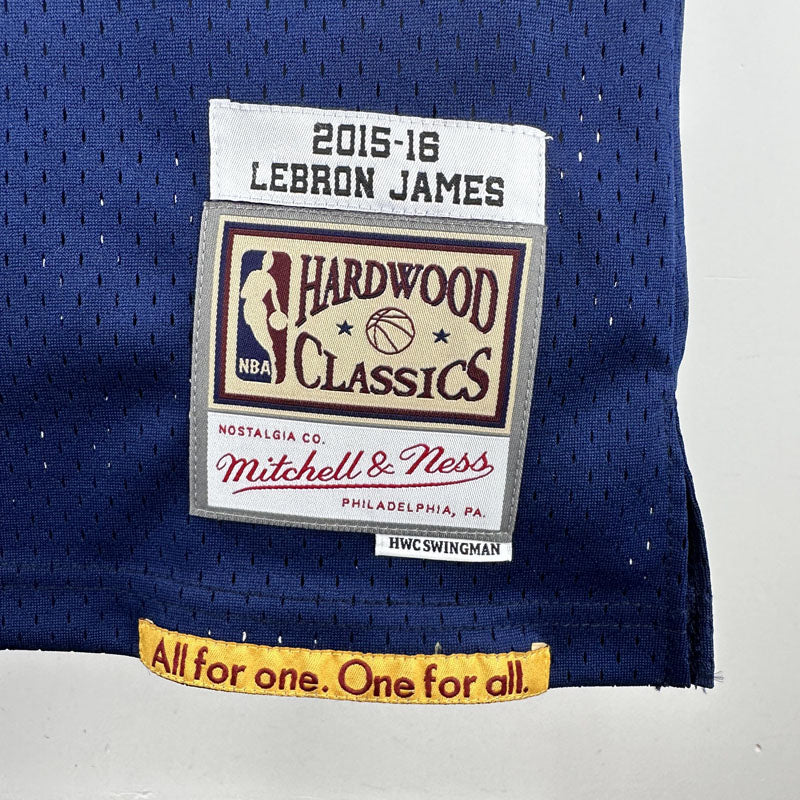 Regata Cleveland Cavaliers Retrô Mitchell & Ness 2015/2016 LeBron James