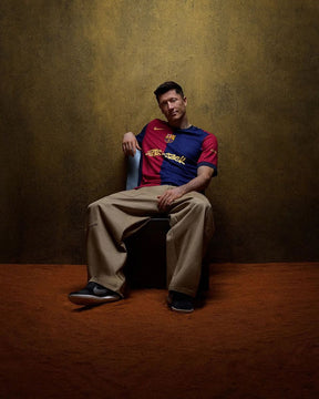 Camisa Barcelona Travis Scott Edição Especial Vermelha/Azul