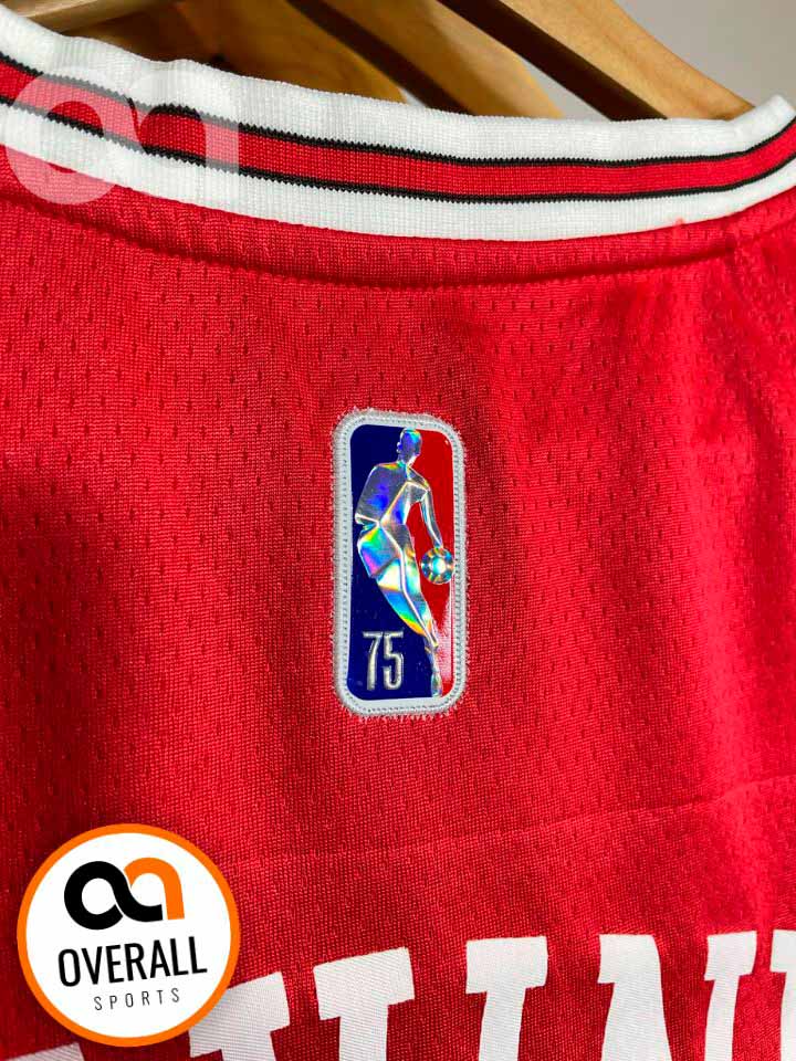 Regata  Chicago Bulls Icon Edição 75 anos Zach LaVine Vermelha