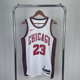 Regata  Chicago Bulls City Edition 22/23 Michael Jordan Branca