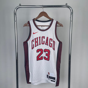 Regata  Chicago Bulls City Edition 22/23 Michael Jordan Branca