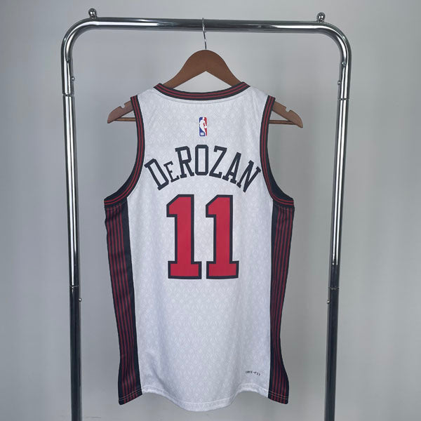 Regata  Chicago Bulls City Edition 22/23 Demar DeRozan Branca