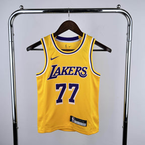 Regata Infantil  Los Angeles Lakers Luka Doncic Amarela