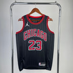 Regata  Chicago Bulls Statement 23/24 Michael Jordan Preta