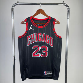 Regata  Chicago Bulls Statement 23/24 Michael Jordan Preta