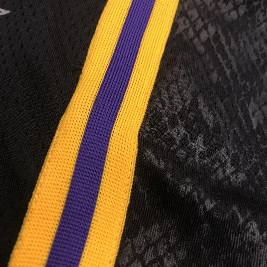 Short  Los Angeles Lakers Black Mamba Preto