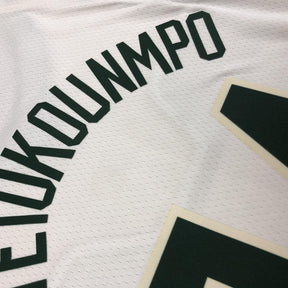 Regata  Milwaukee Bucks City Edition 18/19 Giannis Antetokounmpo Creme