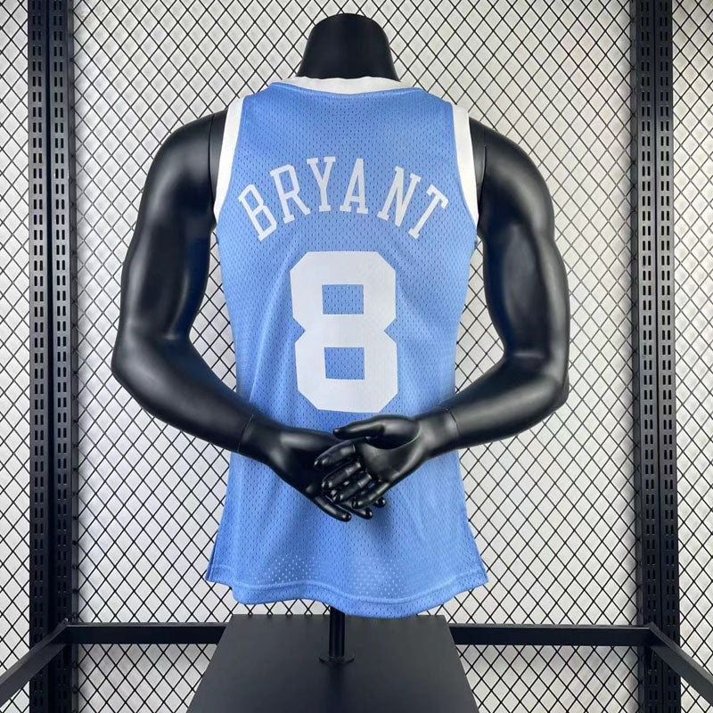 Regata Lakers Retrô Mitchell & Ness 2004/2005 Kobe Bryant Azul