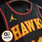 Regata  Atlanta Hawks Statement Edition Trae Young Preta