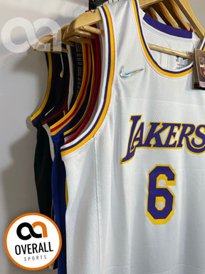 Regata  Los Angeles Lakers Edição Diamante 75 anos 21/22 Lebron James 6 Branca