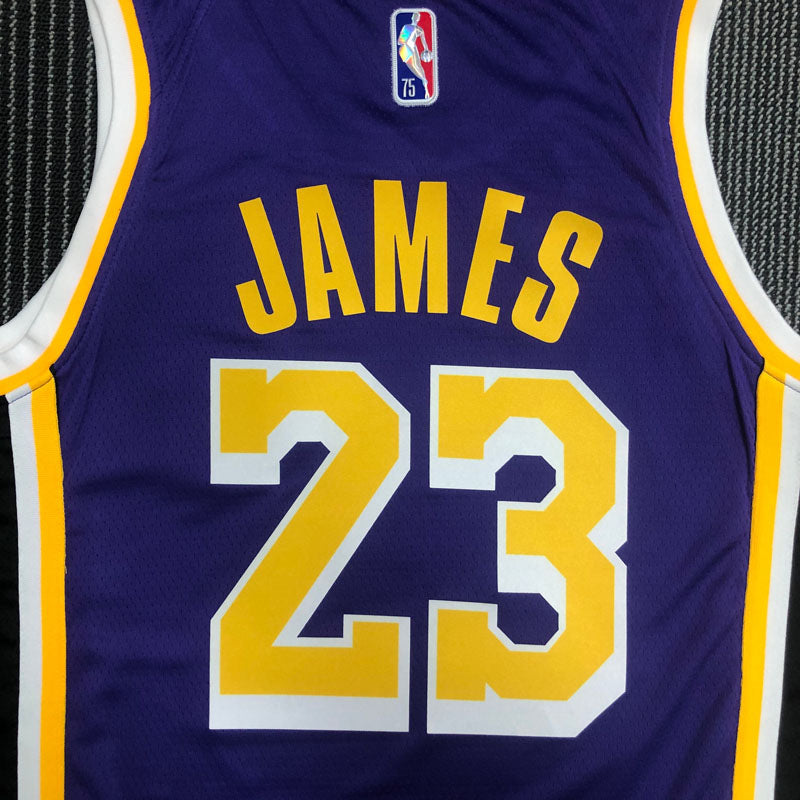 Regata  Los Angeles Lakers Edição Diamante 75 anos 21/22 Lebron James 23 Roxa