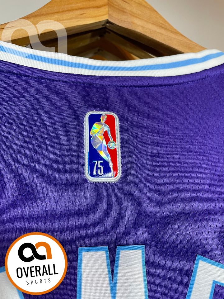 Regata  Lakers Edição Diamante 75 anos City 21/22 Lebron James 6 Roxa