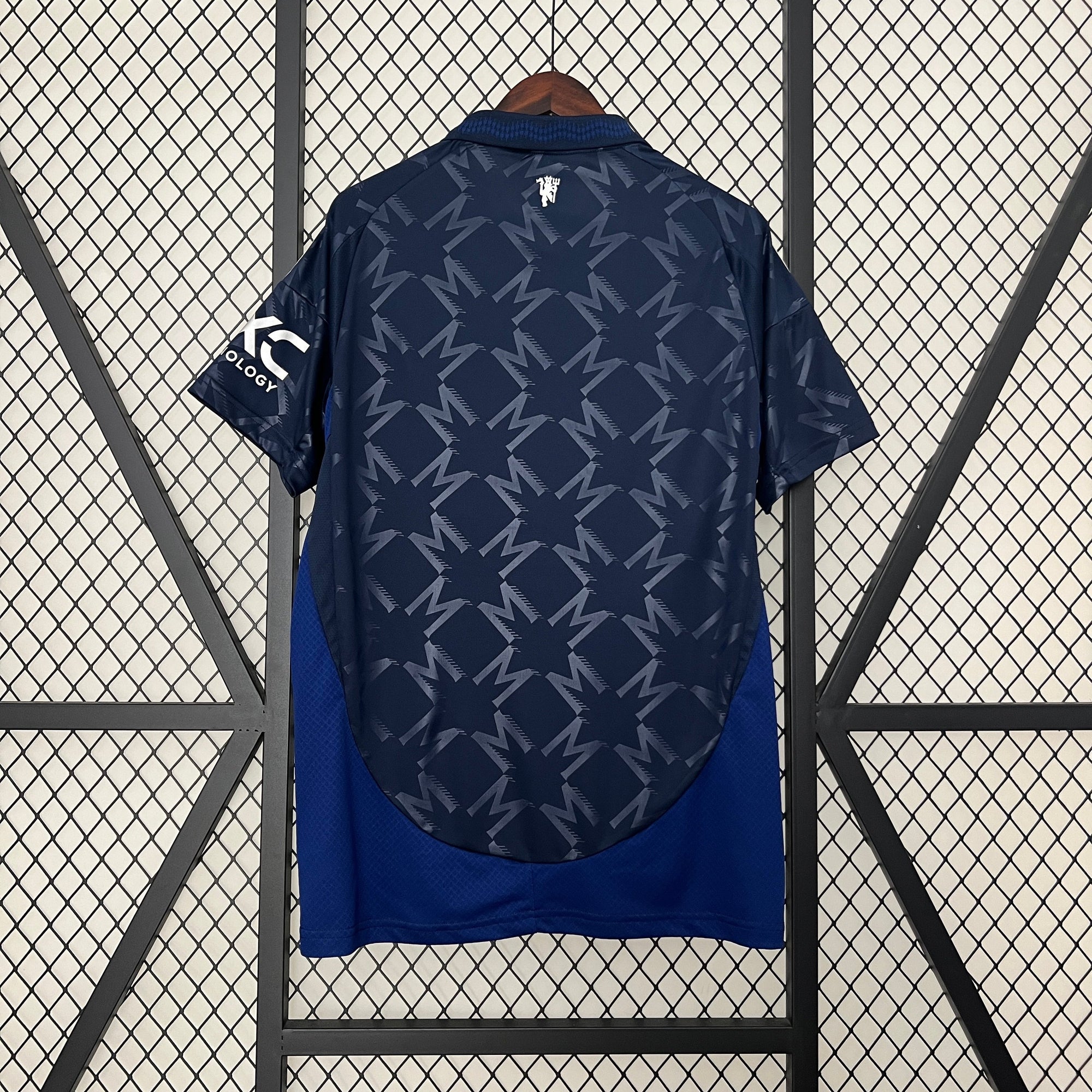 Camisa Manchester United II 24/25 Azul