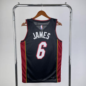 Regata  Miami Heat Icon Edition LeBron James Preta
