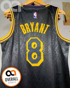 Regata  Los Angeles Lakers Black Mamba Kobe Bryant 8 Preta