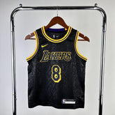 Regata Infantil  Los Angeles Lakers Kobe Bryant 8 Preta