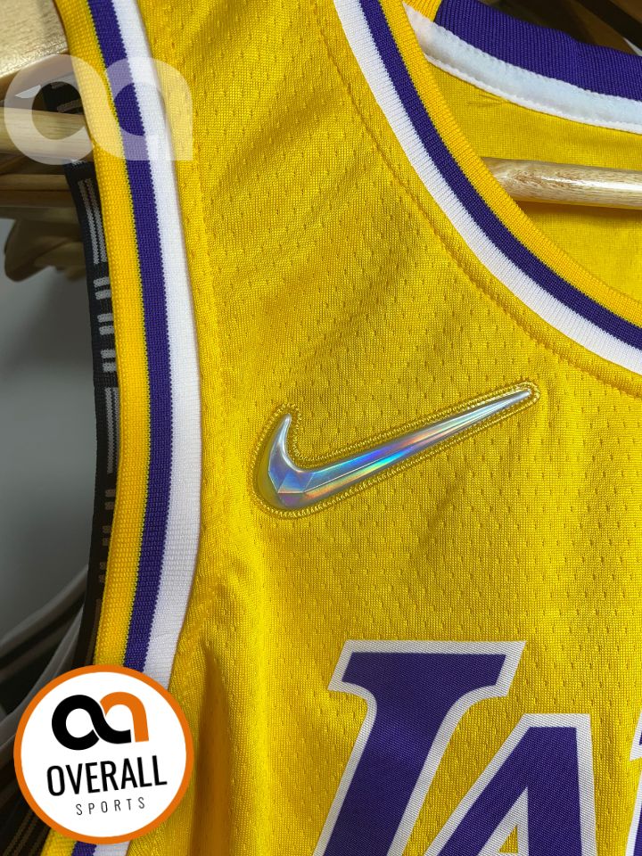 Regata  Los Angeles Lakers Edição Diamante 75 anos 21/22 Lebron James 6 Amarela