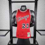 Regata Chicago Bulls Retrô Mitchell & Ness 1984/1985 Michael Jordan Vermelha