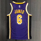 Regata  Los Angeles Lakers Edição Diamante 75 anos 21/22 Lebron James 6 Roxa