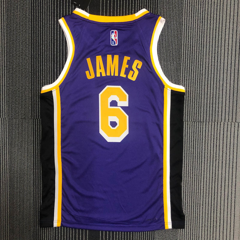 Regata  Los Angeles Lakers Edição Diamante 75 anos 21/22 Lebron James 6 Roxa