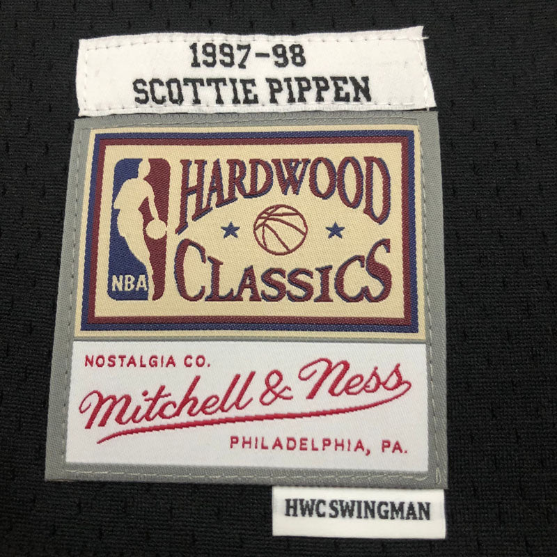 Regata Chicago Bulls Retrô Mitchell & Ness 1997/1998 Scottie Pippen Preta