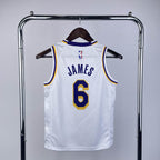 Regata Infantil  Los Angeles Lakers LeBron James 6 Branca
