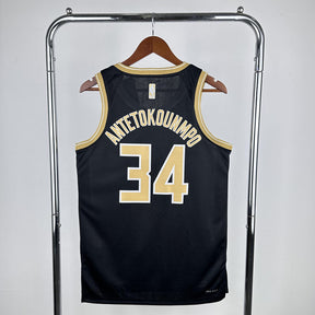 Regata  Milwaukee Bucks Select Series 24/25 Giannis Antetokounmpo