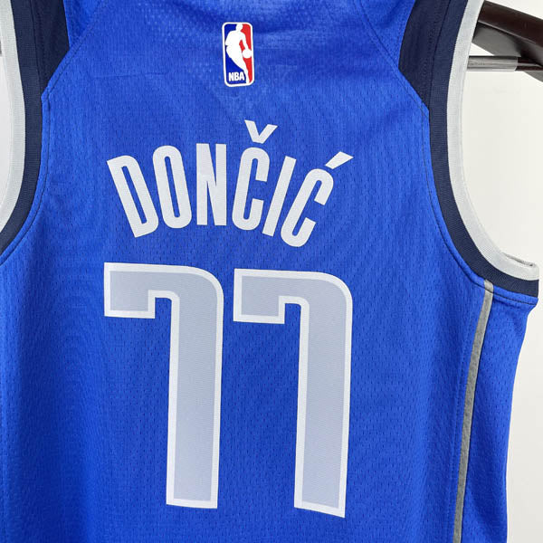 Regata Infantil  Dallas Mavericks Luka Doncic Azul
