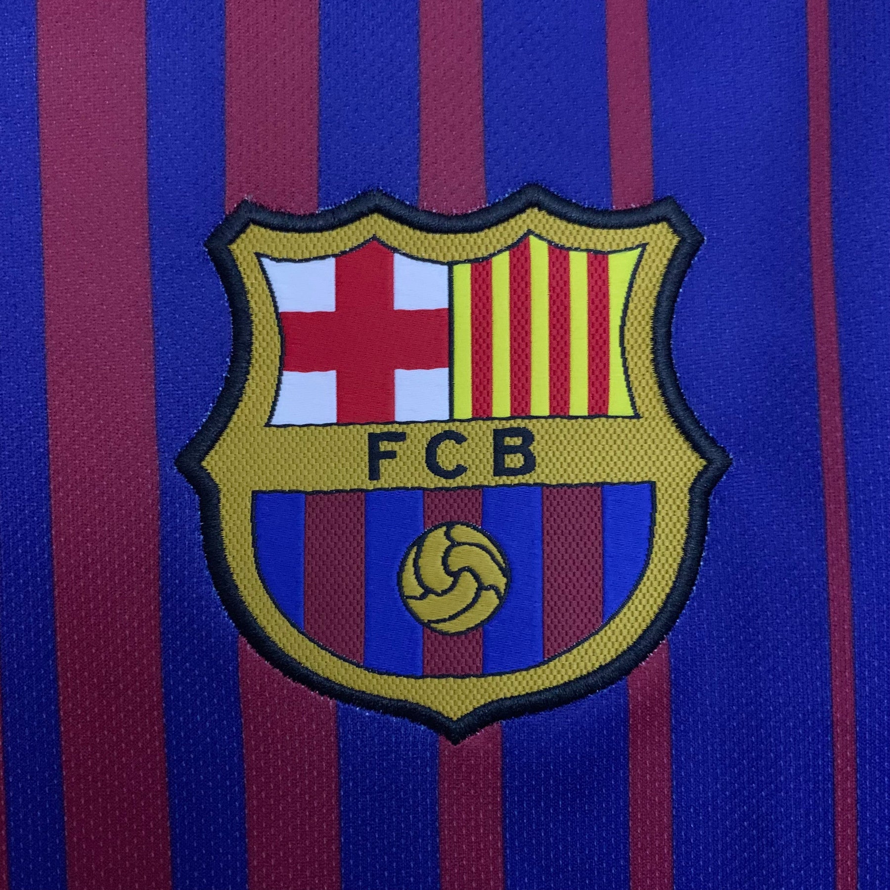 Camisa Barcelona I 17/18 Retrô Manga Longa Vermelha/Azul