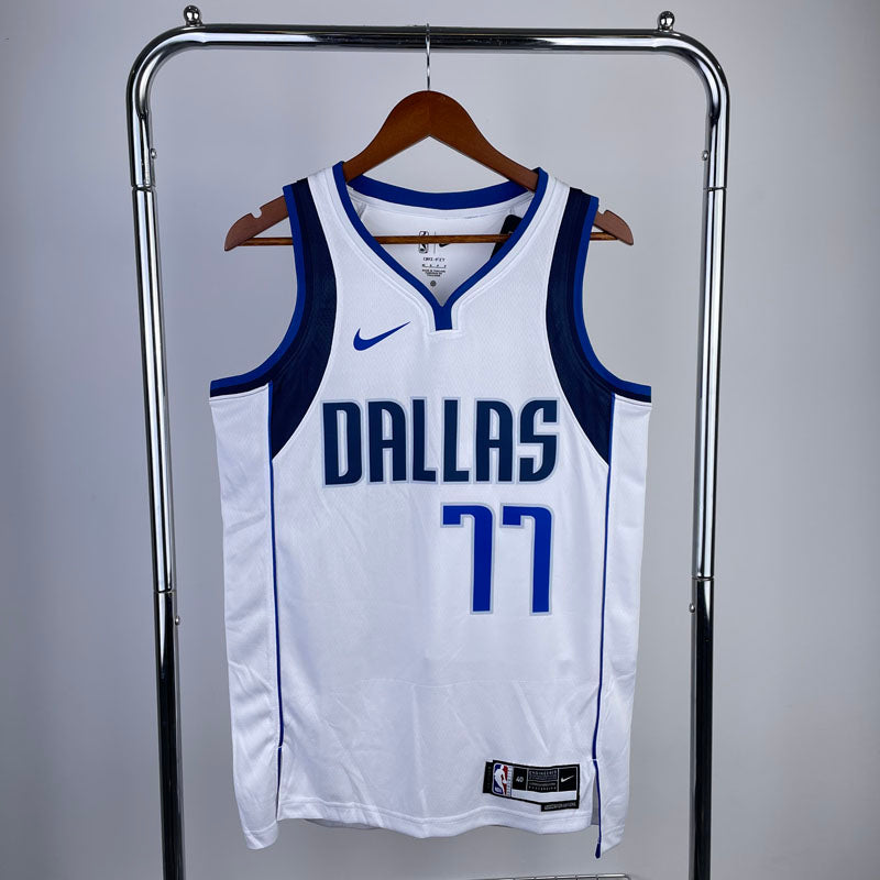 Regata  Dallas Mavericks Association Edition 24/25 Luka Doncic Branca