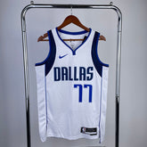 Regata  Dallas Mavericks Association Edition 24/25 Luka Doncic Branca