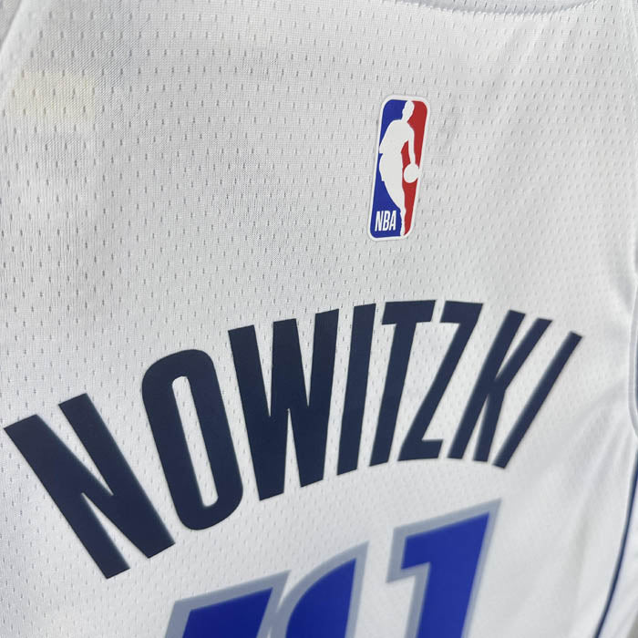 Regata  Dallas Mavericks Association Edition Dirk Nowitzki