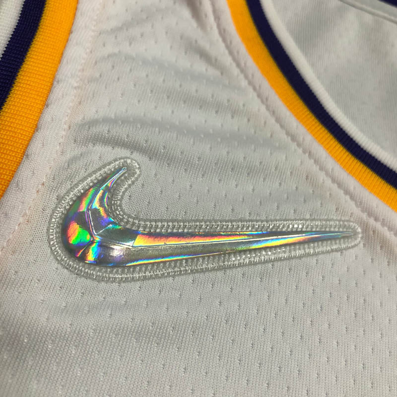 Regata Los Angeles Lakers Edição 75 anos Kobe Bryant 24 Branca