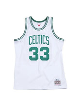 Regata  Boston Celtics Retrô Mitchell & Ness 85/86 Larry Bird Branca
