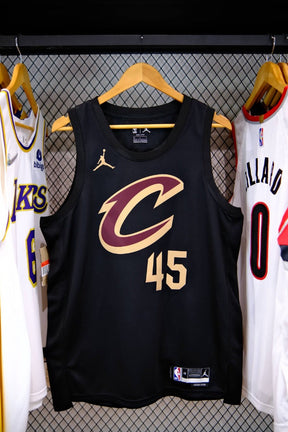 Regata  Cleveland Cavaliers Statement Edition Donovan Mitchell