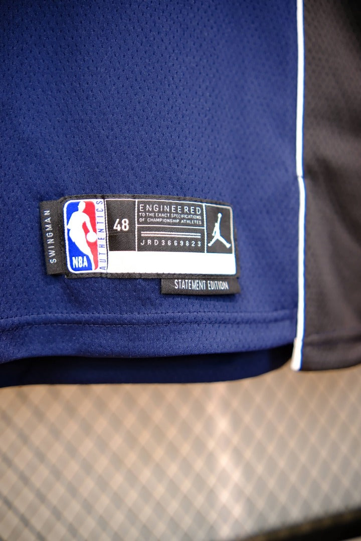 Regata  Dallas Mavericks Statement Edition 23/24 Luka Doncic