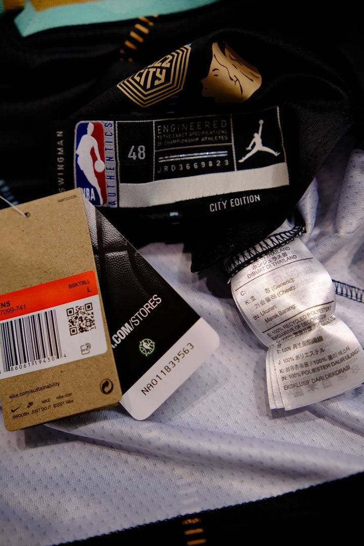 Regata  Charlotte Hornets City Edition 22/23 LaMelo Ball Preta