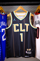 Regata  Charlotte Hornets City Edition 22/23 LaMelo Ball Preta