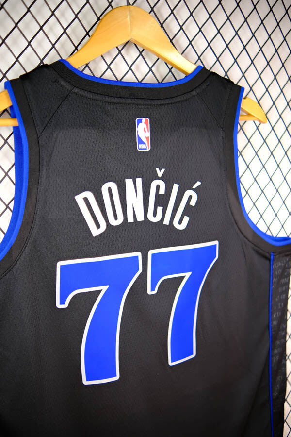 Regata  Dallas Mavericks City Edition 23/24 Luka Doncic Preta