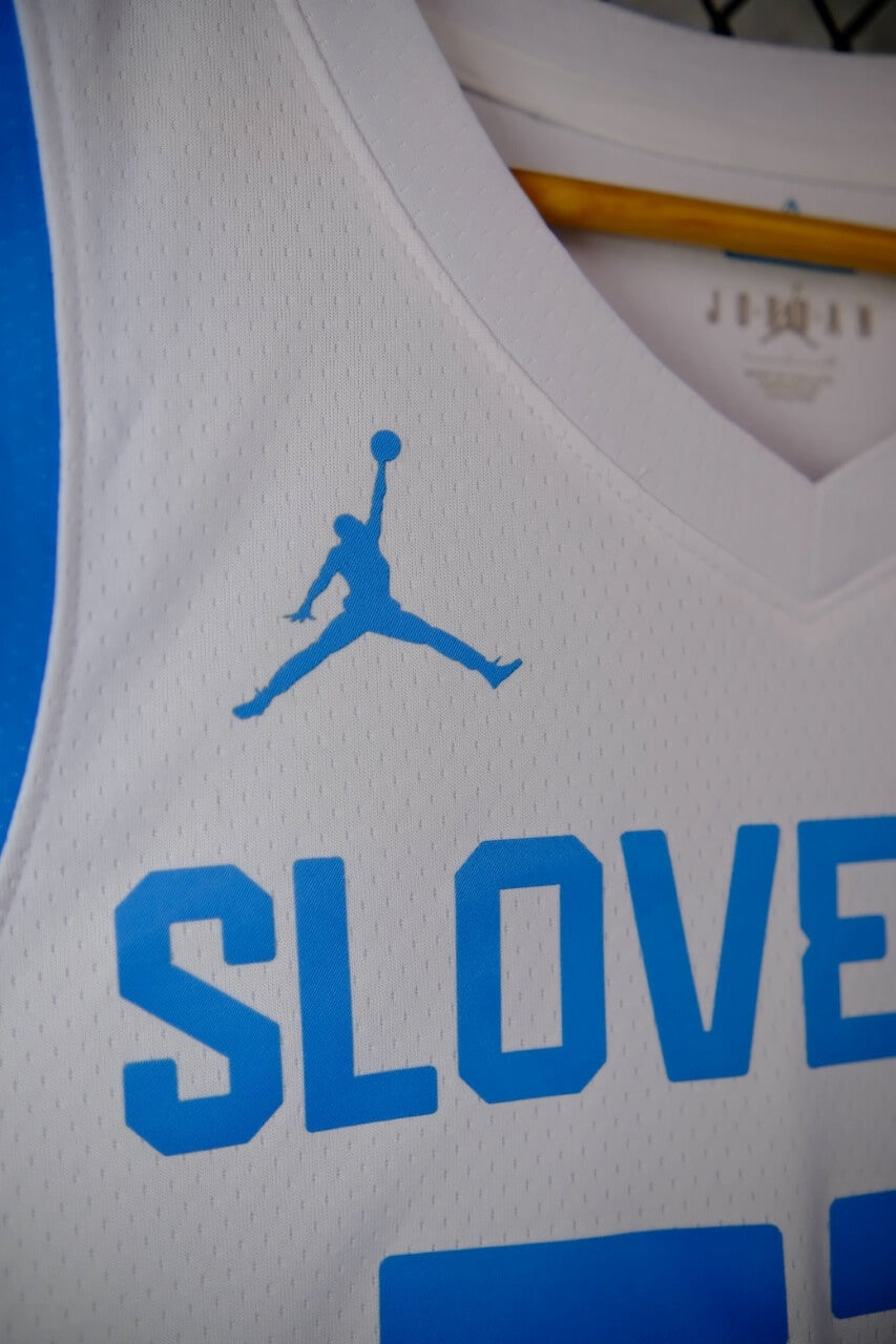 Regata Seleção da Eslovénia de Basquete Olimpíadas 2024 Luka Doncic Branca