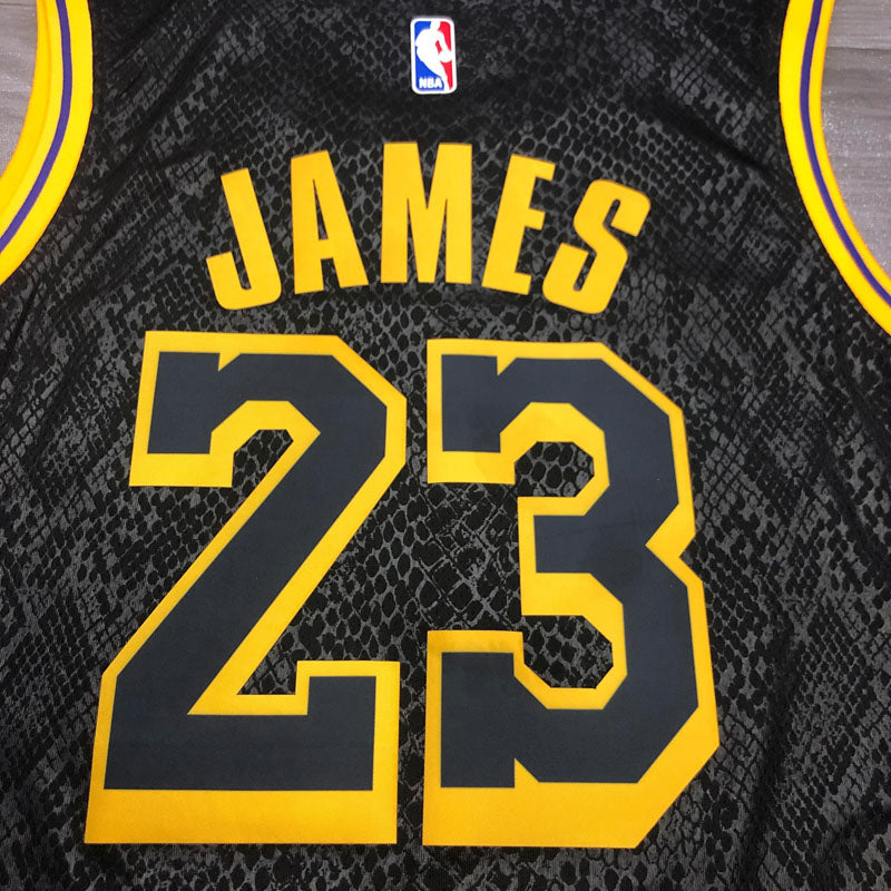 Regata  Los Angeles Lakers Black Mamba LeBron James 23 Preta