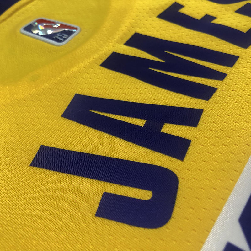 Regata  Los Angeles Lakers Edição Diamante 75 anos 21/22 Lebron James 23 Amarela