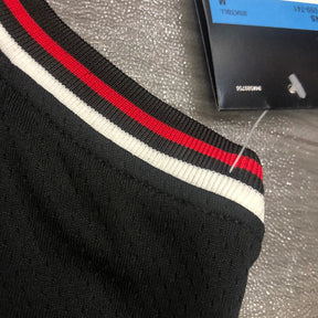 Regata  Chicago Bulls Statement Edition Derrick Rose Preta