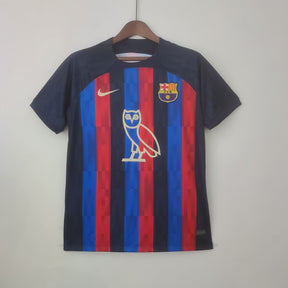 Camisa Barcelona Edição Especial Drake Vermelha e Azul