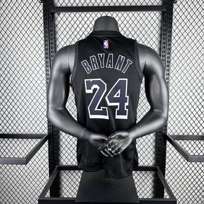 Regata  Los Angeles Lakers Edição Especial de MvP Kobe Bryant