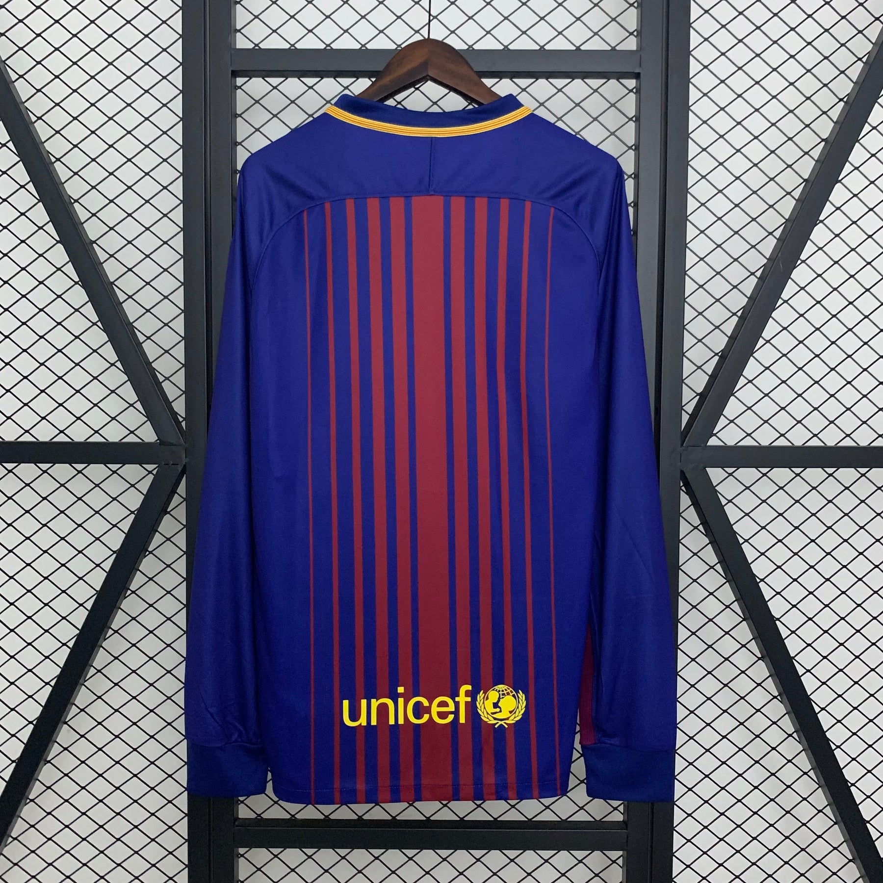 Camisa Barcelona I 17/18 Retrô Manga Longa Vermelha/Azul